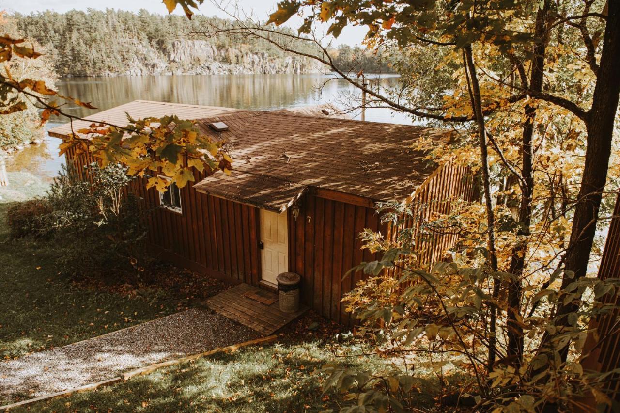 Lang Lake Resort Espanola Eksteriør bilde