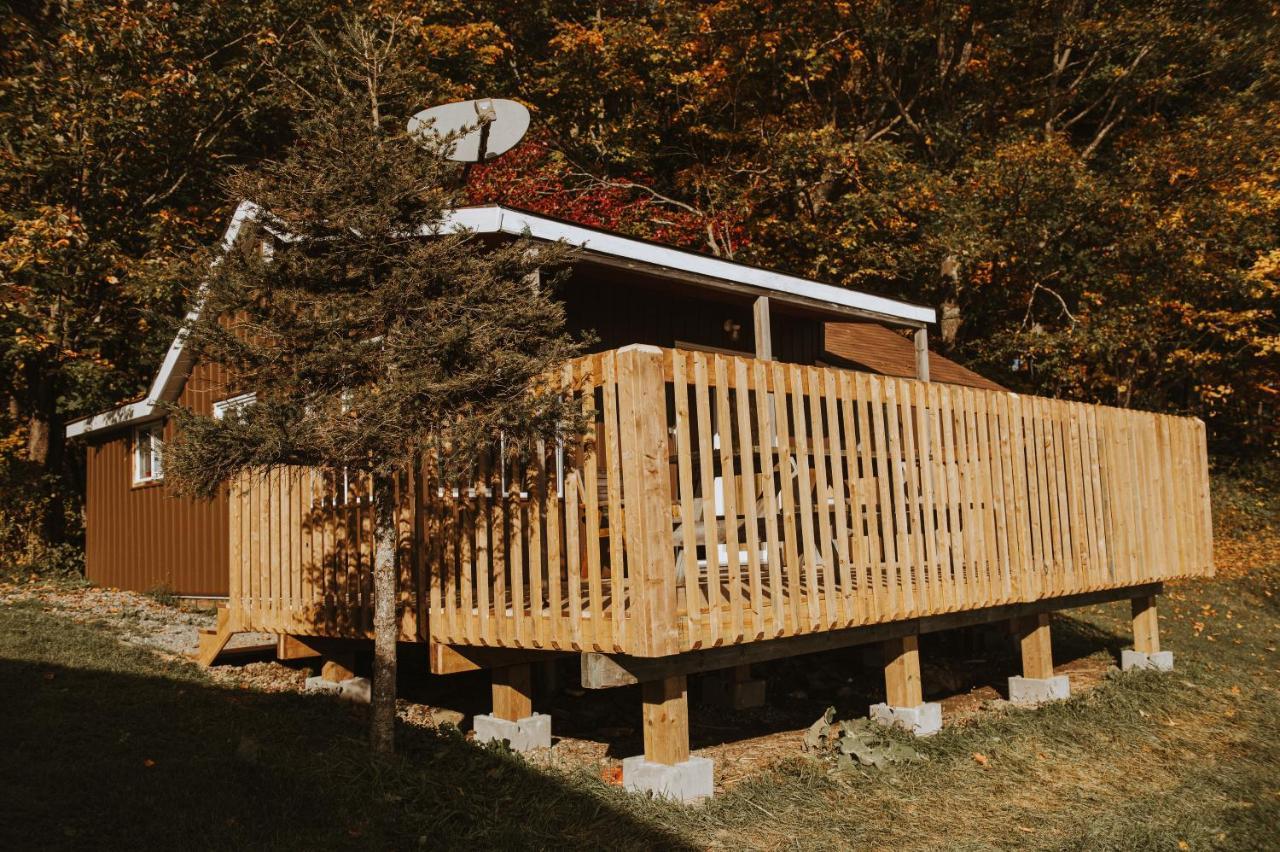Lang Lake Resort Espanola Eksteriør bilde