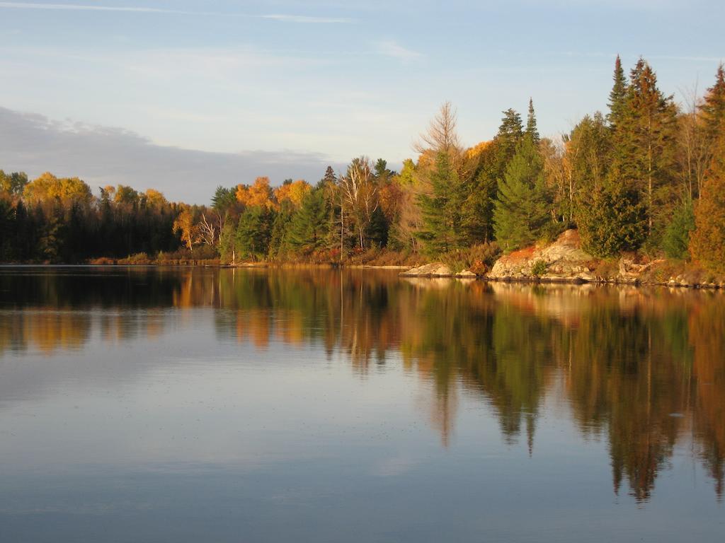 Lang Lake Resort Espanola Eksteriør bilde